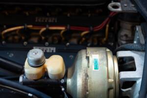 Image 71/74 of Ferrari 365 GTB/4 Daytona (1971)