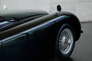Image 31/48 of Jaguar XK 120 FHC (1954)