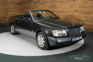 Bild 3/19 von Mercedes-Benz E 320 (1994)