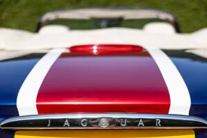 Immagine 19/42 di Jaguar XK8 4.0 (2001)