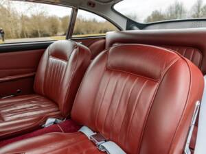 Immagine 58/74 di Aston Martin DB 5 Vantage (1964)