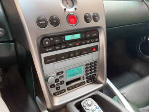 Image 38/43 of Aston Martin V12 Vanquish (2003)