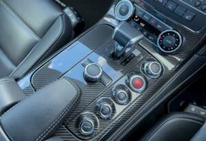 Bild 14/17 von Mercedes-Benz SLS AMG (2010)