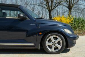 Imagen 10/50 de Chrysler PT Cruiser Cabrio Limited 2.4 (2005)