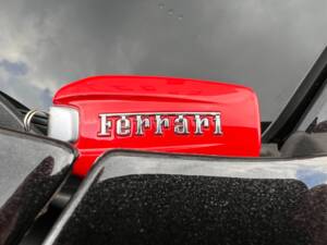 Image 17/37 of Ferrari Portofino (2019)