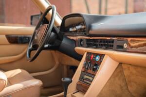 Bild 40/76 von Mercedes-Benz 500 SEL (1985)