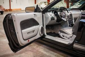 Image 28/49 of Ford Mustang GT (2006)