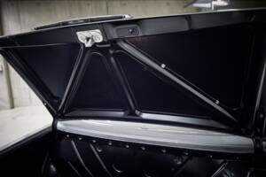 Image 53/100 de Mercedes-Benz 450 SL (1973)