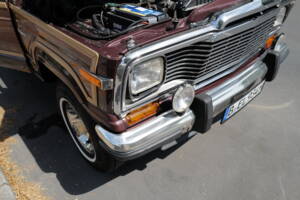 Image 62/96 of Jeep Wagoneer Limited (1982)