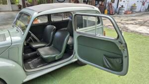Image 29/60 of FIAT 500 C Belvedere (1954)