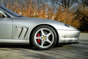 Bild 29/50 von Ferrari 550 Maranello (2001)