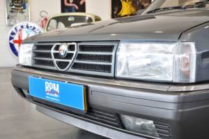 Bild 5/21 von Alfa Romeo 90 2.5 Quadrifoglio Oro (1985)