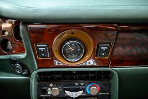 Bild 33/73 von Aston Martin V8 EFi Volante (1987)