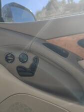 Image 12/16 of Mercedes-Benz SL 500 (2002)