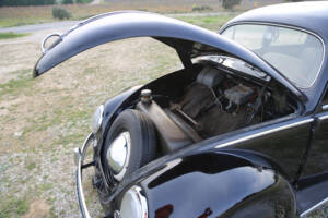 Bild 67/137 von Volkswagen Käfer 1200 Standard &quot;Ovali&quot; (1956)