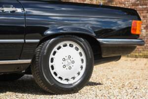 Image 25/50 de Mercedes-Benz 420 SL (1986)