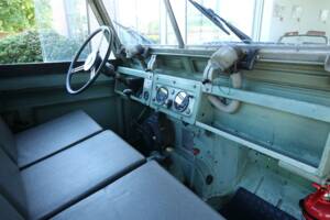 Image 47/50 of Land Rover 88 (1965)