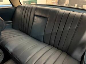 Image 12/18 of Mercedes-Benz 250 CE (1968)