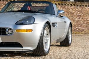 Image 22/50 of BMW Z8 (2002)