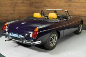 Image 16/19 of MG MGB (1973)