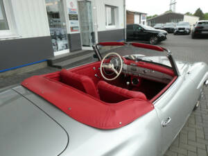 Image 16/26 of Mercedes-Benz 190 SL (1957)