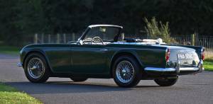 Image 14/50 of Triumph TR 4 (1965)