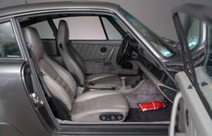 Image 26/33 de Porsche 911 Turbo 3.3 (1991)