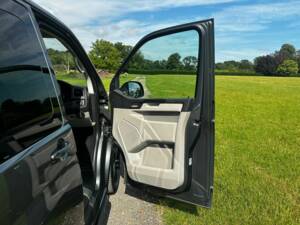 Imagen 9/57 de Volkswagen T6 Multivan 2.0 TDI (2019)