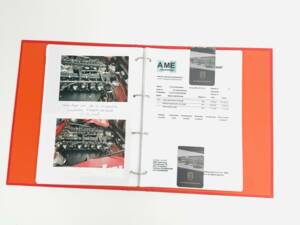 Image 19/50 de Ferrari 365 GT4 2+2 (1974)