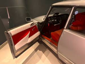 Bild 38/76 von Citroën DS 20 A (1970)