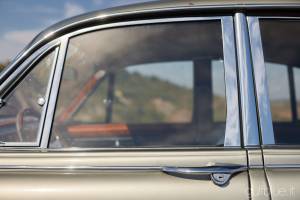 Immagine 21/50 di Jaguar S-Type 3.8 (1966)