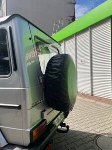 Imagen 8/8 de Mercedes-Benz 300 GE (LWB) (1991)