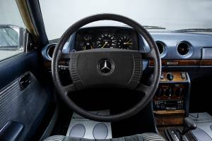 Imagen 16/29 de Mercedes-Benz 280 CE (1977)
