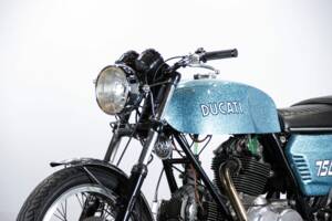 Image 34/50 of Ducati 750 GT (1972)