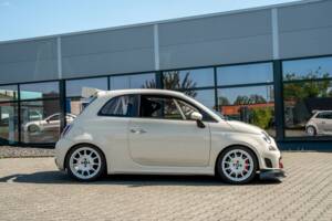 Bild 4/31 von Abarth 695 Assetto Corse Evoluzione (2013)