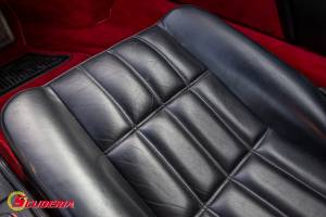 Image 38/49 of Ferrari 208 GTS Turbo (1989)
