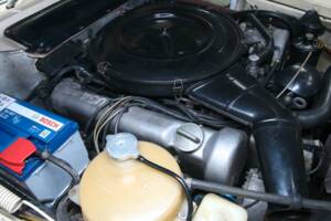 Image 36/50 de Mercedes-Benz 450 SL (1973)