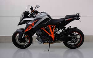 Image 49/99 de KTM 1290 Super Duke R (2018)