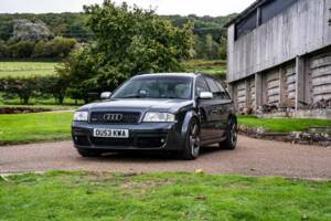 Image 12/50 of Audi RS6 Avant (2003)
