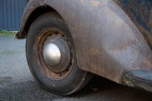 Image 19/134 of Ford V8 (1937)