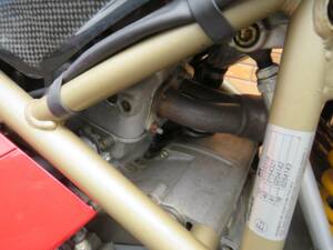 Immagine 25/50 di Ducati 916 R (2000)