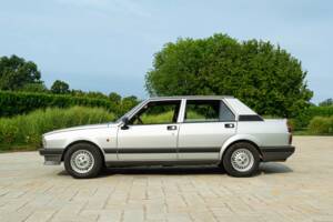 Imagen 4/50 de Alfa Romeo Giulietta 1.8 (1985)