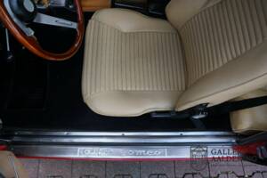 Image 27/50 of Alfa Romeo Giulia GT 1300 Junior (1975)