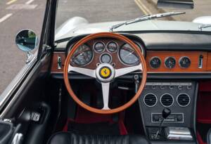 Bild 22/38 von Ferrari 275 GTS (1966)