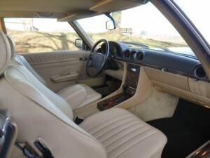 Bild 25/30 von Mercedes-Benz 560 SL (1989)