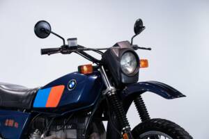 Bild 40/50 von BMW DUMMY (1988)