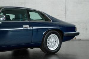 Image 3/50 of Jaguar XJS 5.3 V12 (1993)