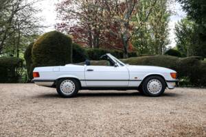Afbeelding 47/50 van Mercedes-Benz 300 SL (1989)
