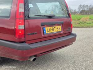 Image 16/38 de Volvo 850 2.5-20V (1995)