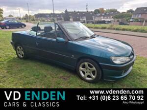 Bild 43/58 von Peugeot 306 2.0i (1998)